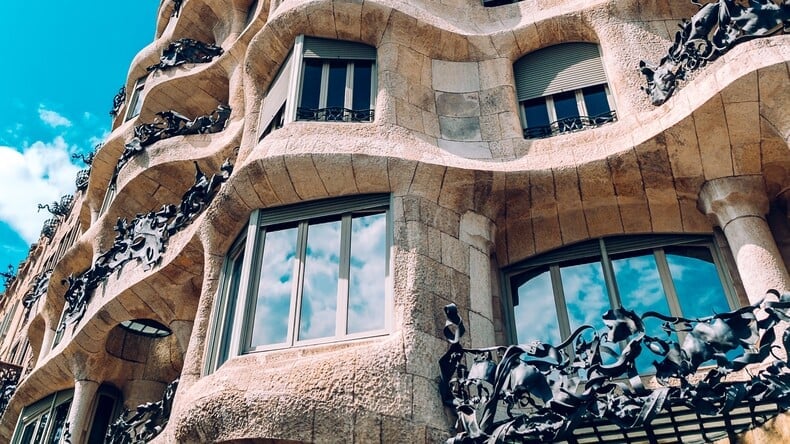 Influent - La Pedrera - Casa Milà in Barcelona