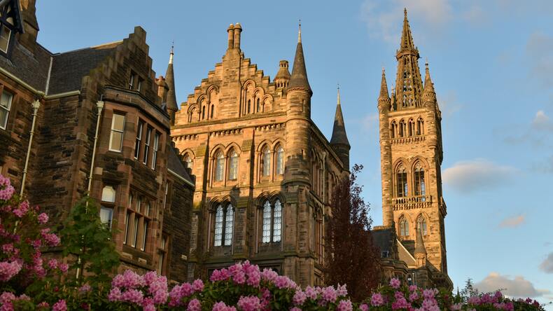 Influent - Universitetet i Glasgow